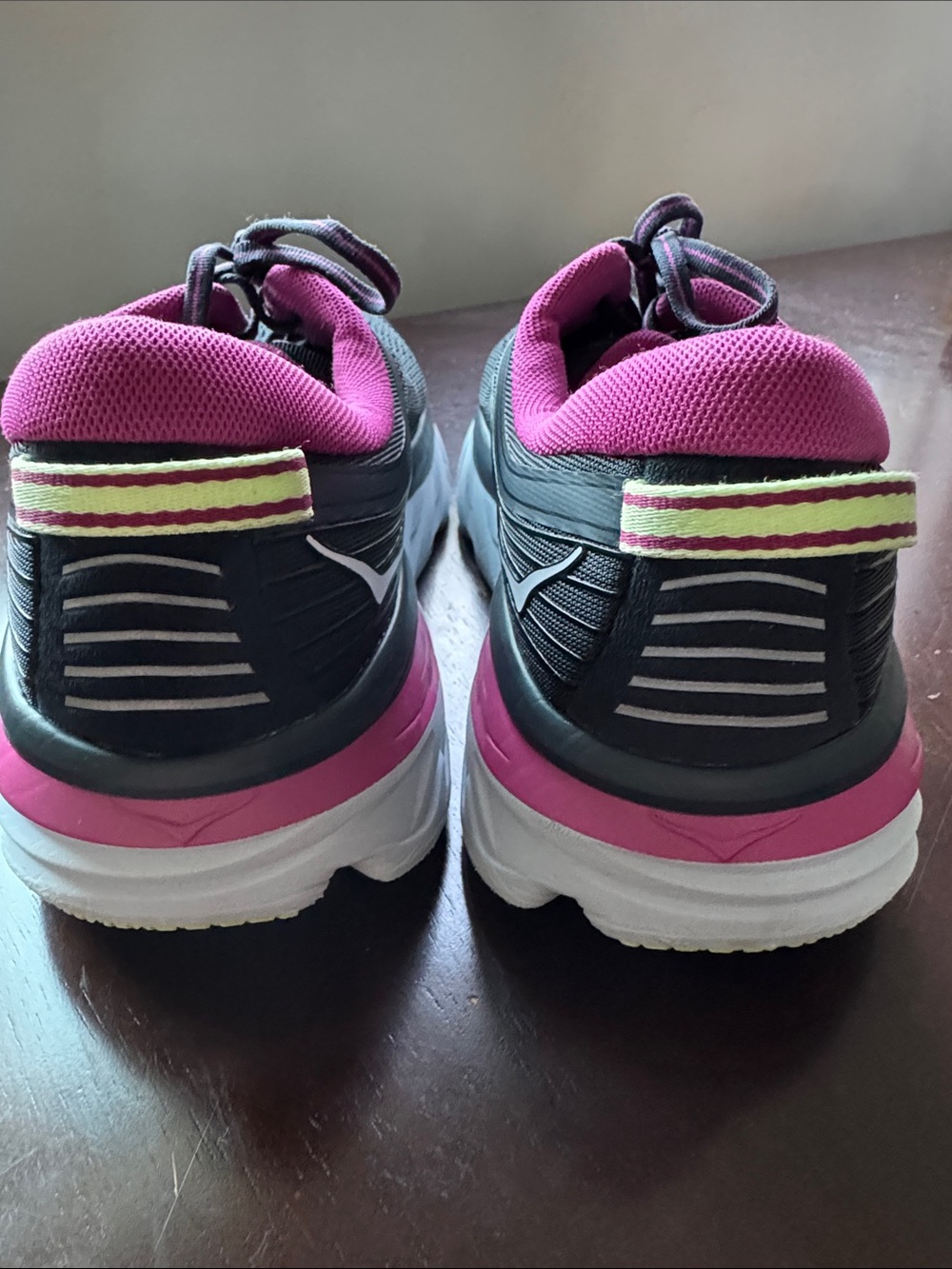 Hoka Women's Bondi 7 Black with Pink & White Cushioned Running Walking Shoes - Picture 5 of 10